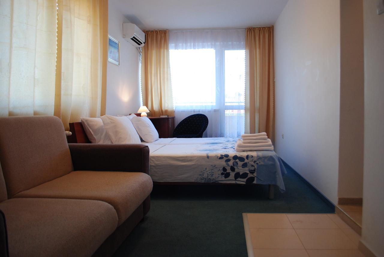 Veda Guest House ポモリエ エクステリア 写真